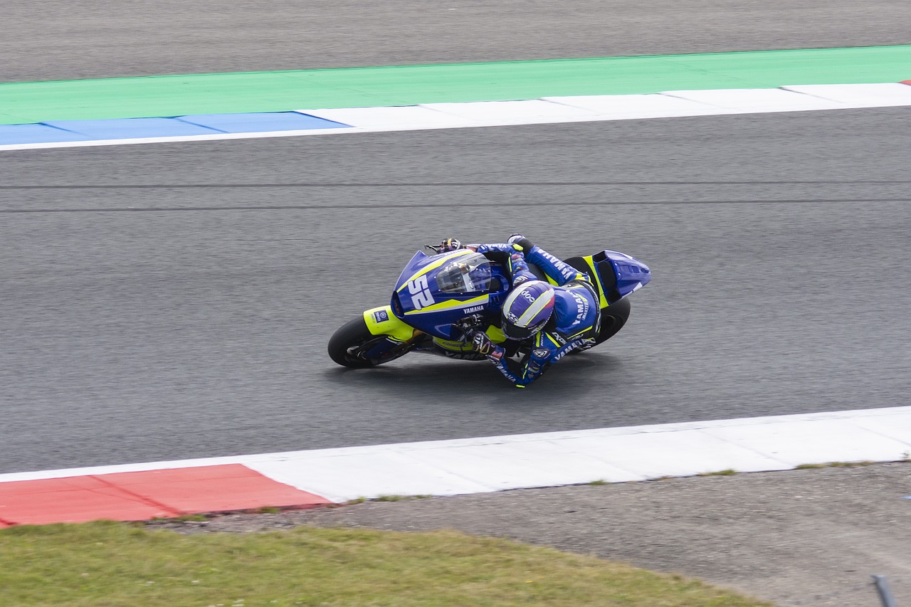 瞬息万变的 瞬息万变的